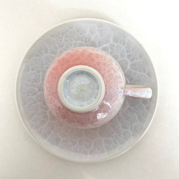 http://tearepertoire.com/cdn/shop/products/pink-flower-crystal-tea-cup-saucer-492106_600x.jpg?v=1661608062