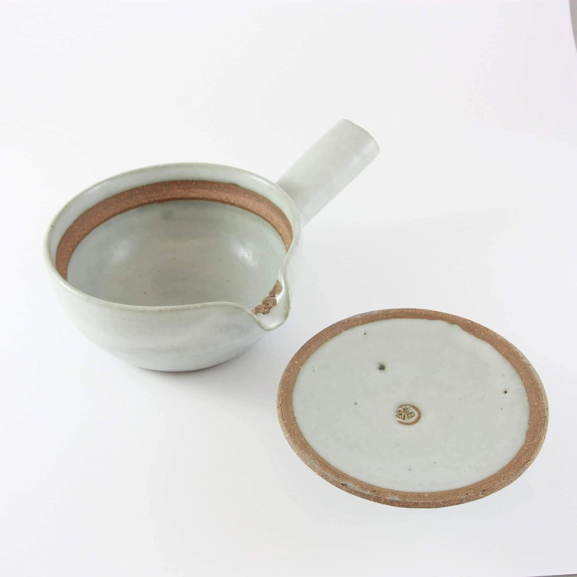 Hand-Crafted Light-Grey Kyushu Teapot - Tea Repertoire
