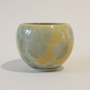 Yellow Green Flower Crystal Yunomi Tea Cup - Tea Repertoire